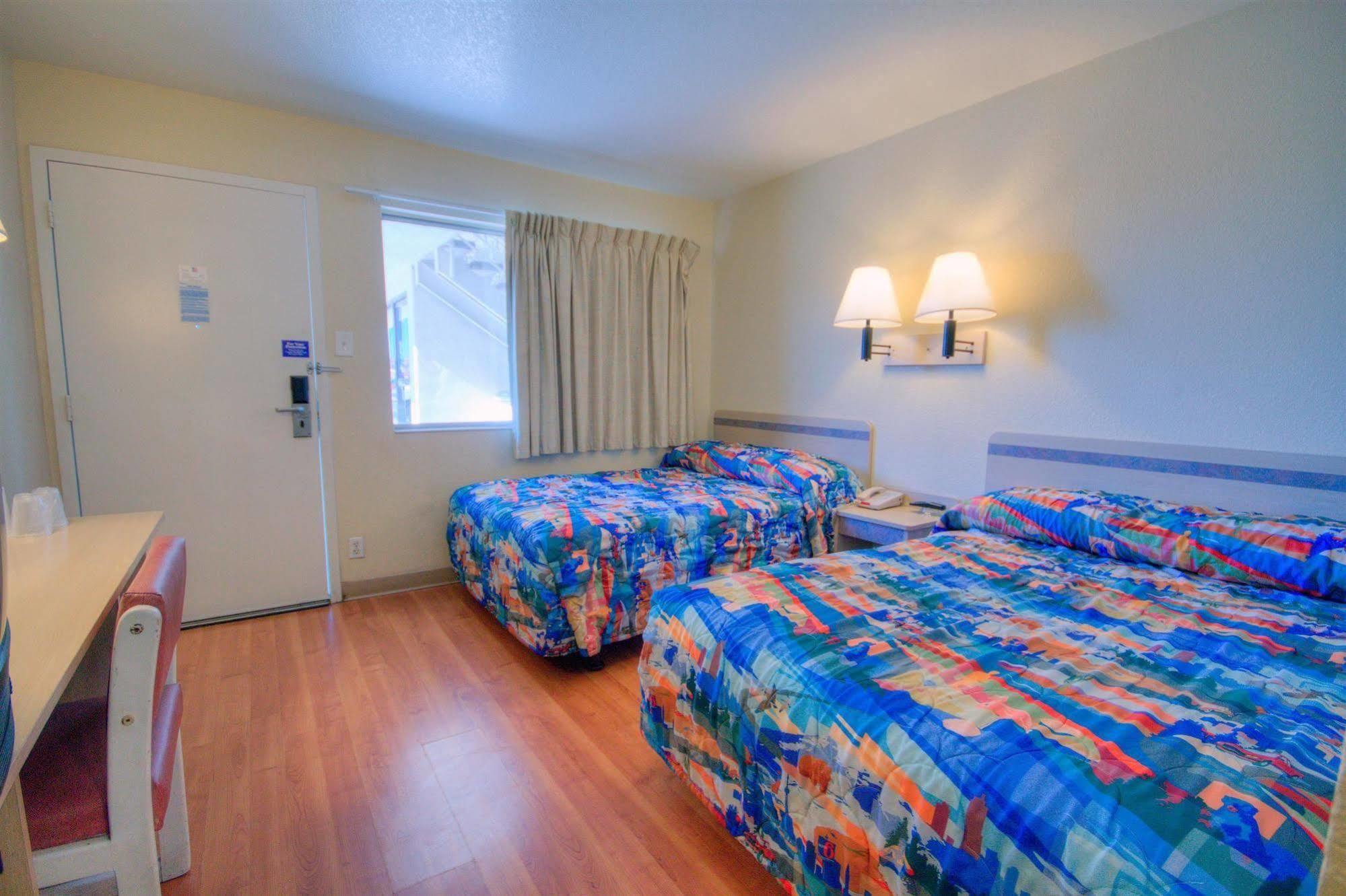 Rodeway Inn 라스크루시스 외부 사진